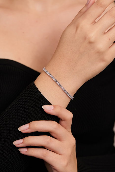 Heliophilia Silver Pulsera de Metal Plateado con Piedra Baguette Heliophilia Silver Pulsera de Metal Plateado con Piedra Baguette